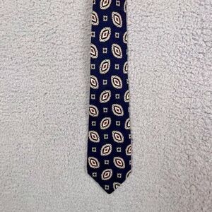 COACH MENS SILK TIE BLUE WITH TAN RED DESIGN